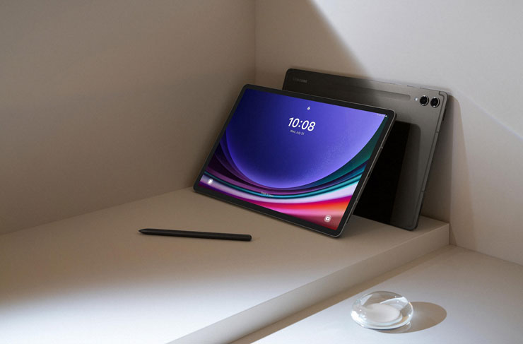 三星宣佈 Galaxy Tab S9 系列 8/18 在台上市,首款 IP68 防水防塵認證平板,8/4 起開放預購! - 阿祥的網路筆記本 Galaxy Tab S9 系列以 5mm 纖薄厚度,升級搭載 Dynamic AMOLED 2X 面板,支援光線追蹤技術,提供沉浸式的娛樂體驗。