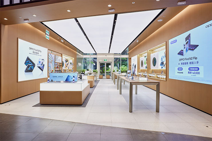 OPPO 台北三創旗艦店引入全球店格,8/5 起試營運、8/22 正式開幕! - 阿祥的網路筆記本 OPPO台北三創旗艦店將於8月5日起試營運,提供更寬闊的空間,並融入溫暖木質裝潢增添人文溫度,期待拉長消費者進店時間,讓消費者暢享產品體驗。_2