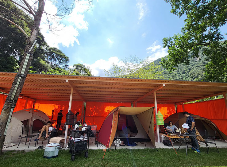 露營滿一年了!分享五個讓人喜愛的理由、新手露營入坑的五個建議! - 阿祥的網路筆記本 新手露營有人帶很重要,也能隨時支援設備與經驗傳授。