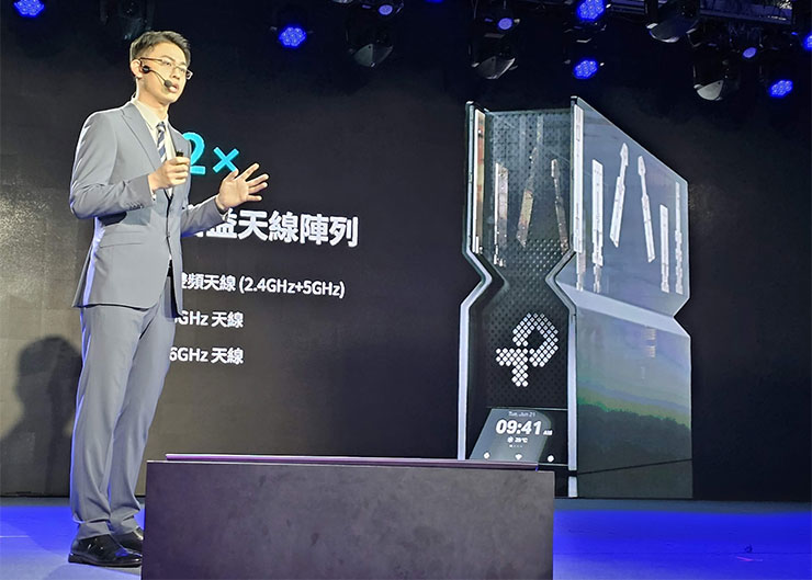 Archer BE800 採用內置天線陣列設計