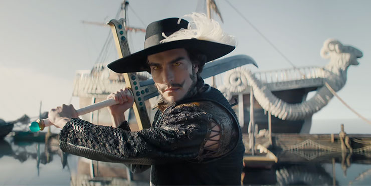 《航海王真人版》中王下七武海之一的鷹眼，造型還原度很高