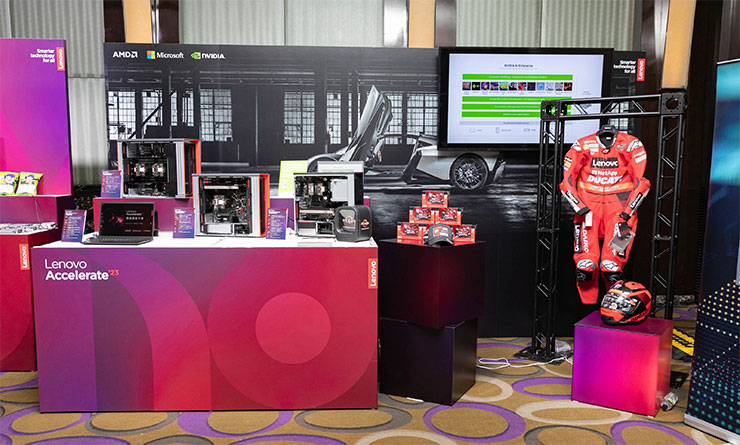 2023 Lenovo TW Accelerate 通路展望大會鎖定「AI商機」助力台灣企業數位轉型! - 阿祥的網路筆記本 Lenovo以使用者需求為中心設計,展示一系列商用及家用創新硬體設備,協助各行業的客戶以創新解決方案達成企業目標。