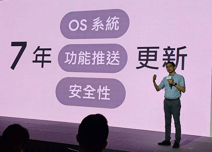 Google Pixel 8 | 8 Pro 與 Pixel Watch 2 即日起開放預購,10/12 正式上市! - 阿祥的網路筆記本 Google Pixel 8 系列也首度主打 OS 系統、功能推送與安全性 7 年更新承諾