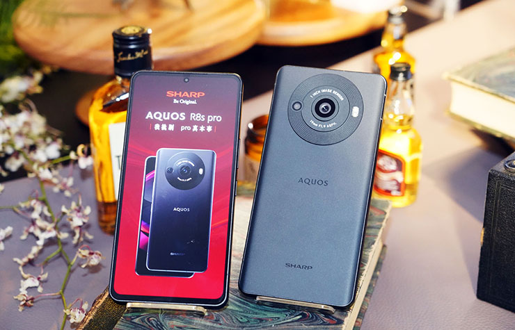 AQUOS R8s pro 稱得上是夏普今年最頂的旗艦機皇