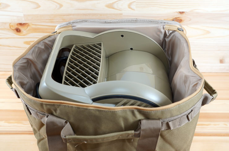 SANSUI 山水戶外循環渦輪扇 TURBINE 開箱實測:輕巧高顏值,風力超強不怕炎夏露營高溫! - 阿祥的網路筆記本 山水戶外循環渦輪扇 TURBINE 本體可完整收納好,並維持平整狀態,方便與其他露營裝備堆疊。