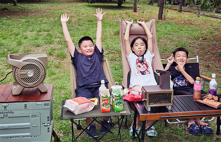 SANSUI 山水戶外循環渦輪扇 TURBINE 開箱實測:輕巧高顏值,風力超強不怕炎夏露營高溫! - 阿祥的網路筆記本 輕巧、不佔空間的山水戶外循環渦輪扇 TURBINE 讓你夏季露營也能怡然自得,暑氣輕鬆消散!