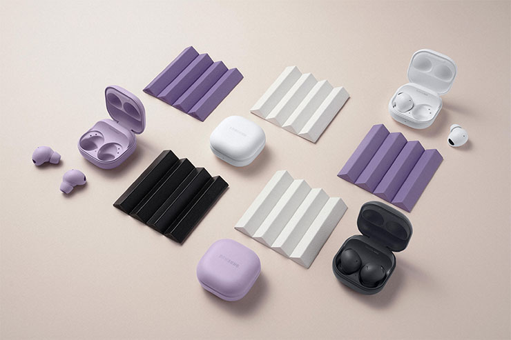 活動期間於三星商城購買Buds2、Buds2 Pro或Buds FE耳機系列，隨機送聯名款造型保護殼。