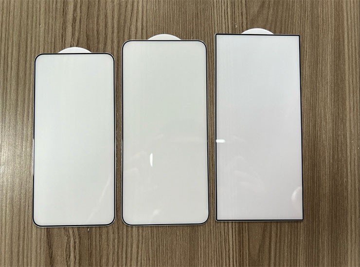 流出疑似 Galaxy S24 Ultra 系列的保護貼照片