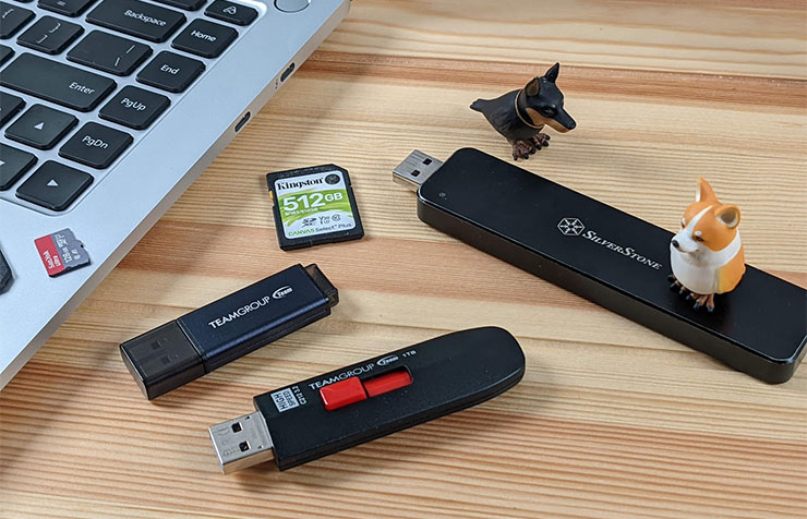 有錢也不一定救得回!五個你一定要知道的數位資料保護技巧! - 阿祥的網路筆記本 選擇儲存設備需要重視品牌信譽、口碑,畢竟是要儲存重要資料的,自然不能貪小便宜!