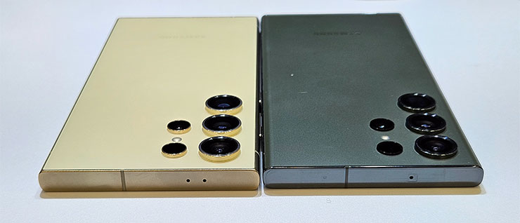 三星 Galaxy S24 系列實機外觀動眼看!設計小細節差異,主題式感應保護殼風格多變! - 阿祥的網路筆記本 Galaxy S24 Ultra(圖左)與 S23 Ultra (圖右)的機身前側,第二麥克風的數量不同。