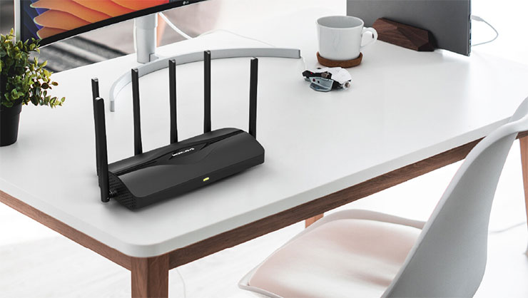 透過6組全向型天線達成最大覆蓋範圍 提供更強、更可靠的連接與更少的干擾，讓上網體驗明顯大幅度的升級