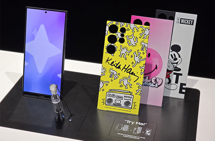 Galaxy S24 系列有非常多樣化的感應式主題背蓋保護殼可以選擇