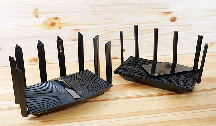 除了 TP-Link Archer AXE95（圖左），同樣效能優異且 Archer AXE75 也是不錯的選擇哦！