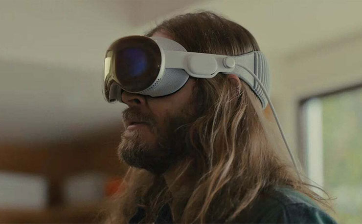 Vision Pro 標配的頭帶