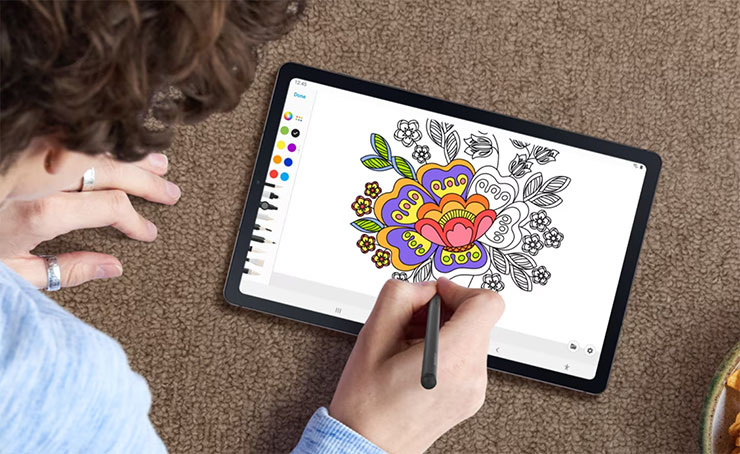 Galaxy Tab S6 Lite (2024) 搭配 S Pen 也能成為藝術創作的利器