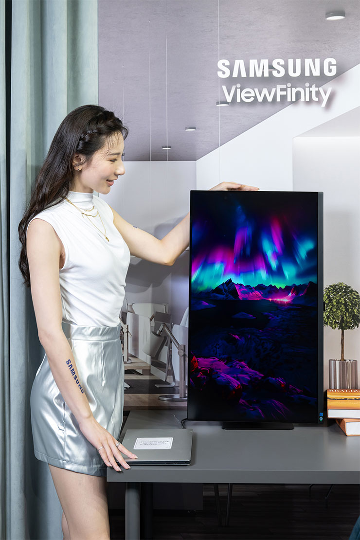 ViewFinity系列專為設計師、影像創作者設計，提供卓越的視覺體驗和精準的色彩調校能力。