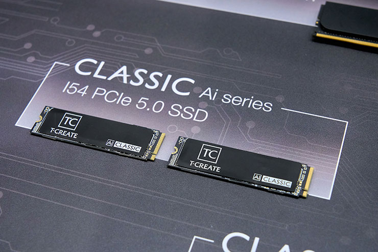 掌握科技前瞻!十銓科技 COMPUTEX 2024 新品一次全覽,持續為 AI、遊戲與創作者助力! - 阿祥的網路筆記本 T-CREATE Classic I54 Ai Gen5 擁有高頻寬、低延遲的優異規格,內建溫度感測器與 AI 智能熱調節技術,更能滿足長時間高負載的 AI 應用需求。