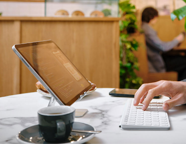 羅技推出全新 Combo Touch 鍵盤保護套及 Keys-to-go 2 輕巧藍牙鍵盤,輕薄便攜助力平板行動辦公! - 阿祥的網路筆記本 Keys-to-go 2 珍珠白版本