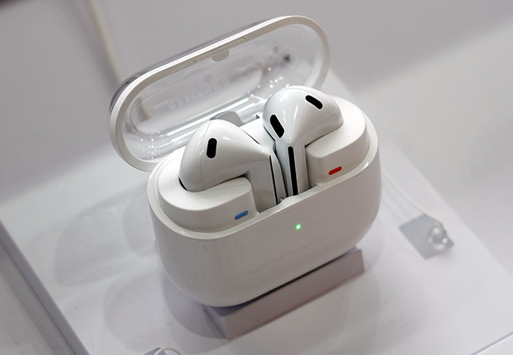 三星 AI 摺疊旗艦 Galaxy Z Fold6|Z Flip6 即日起展開預購,詳細上市資訊一次看! - 阿祥的網路筆記本 Galaxy Buds3 Pro 雲朵白款式