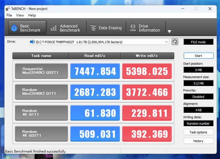 透過 TxBENCH 進行 T-Force G70 Pro 的跑分，循序讀取為 7447.854 MB/s，循序寫入為 5398.025 MB/s，效能表現十分出色。