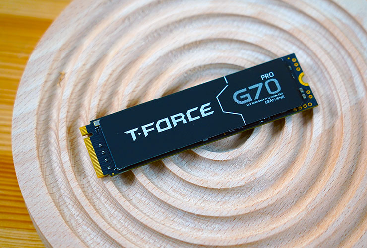 T-Force G70 Pro 兼顧了頂尖性能表現與優異的散熱表現，能滿足遊戲玩家快速啟動遊戲、遊戲資料大量存取效率與長時間高負載運行遊戲的需求。