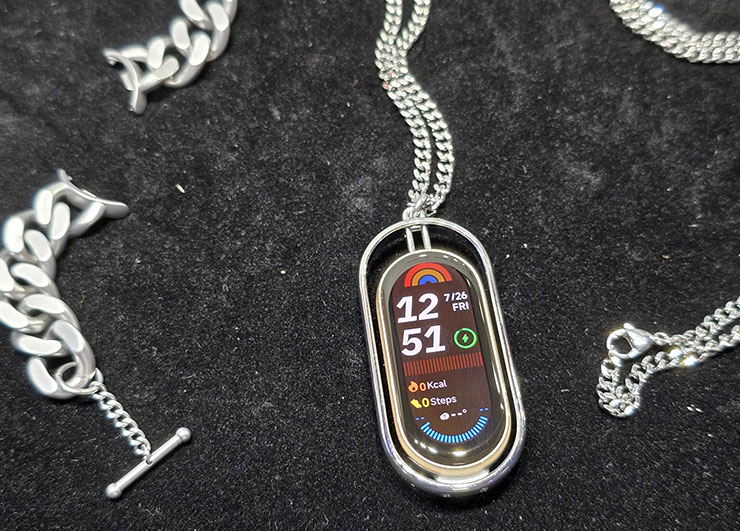 Xiaomi 手環 9 也有很多不同類型的錶帶、週邊可以搭配