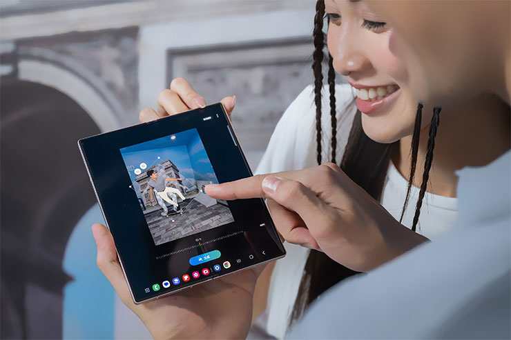 三星「Open Always Wins」活動在信義區香堤大道登場!一起體驗 Galaxy Z 摺疊機魅力! - 阿祥的網路筆記本 Galaxy AI 智慧變焦結合生成式相片編輯放手玩創照