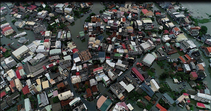 避免數位資料「一夕蒸發」~你應該避免的 7 大狀況!告訴你如何趨吉避兇,再推薦你資料救援神器! - 阿祥的網路筆記本 極端異常天候在全球各地造成災情,許多過去未曾淹水的地區也難以倖免,對於家中有重要數位資料的人來說不可不慎(圖片來源:今周刊)!