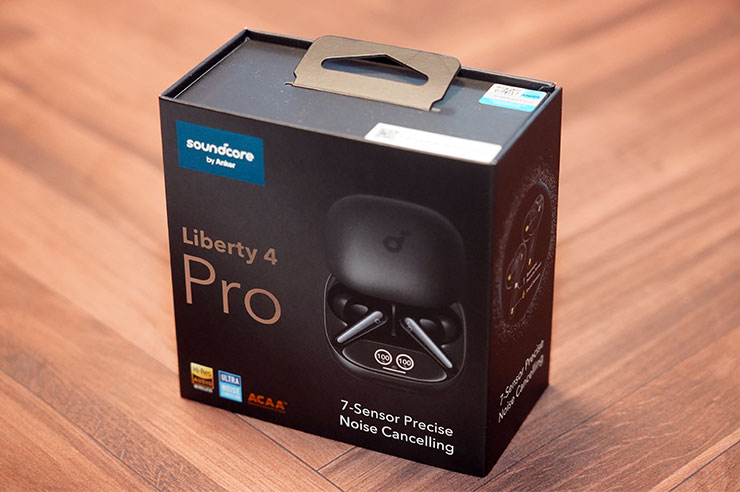 歷代最強降噪耳機!soundcore Liberty 4 Pro 擁有 ANC 3.0 技與獨特智慧充電盒體驗! - 阿祥的網路筆記本 soundcore Liberty 4 Pro 包裝外盒正面