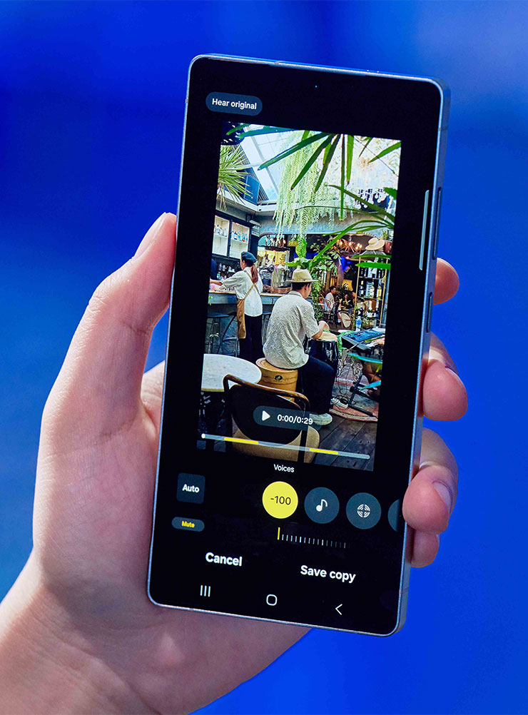 「音訊橡皮擦」功能可分析錄製影片的聲音組成，並讓使用者調整音量大小