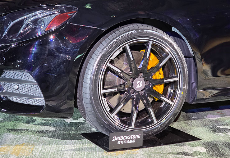 普利司通高級房車專用胎TURANZA 6