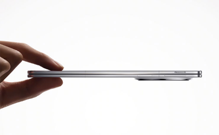 OPPO Find N5 僅 8.93 毫米厚、229 克重。