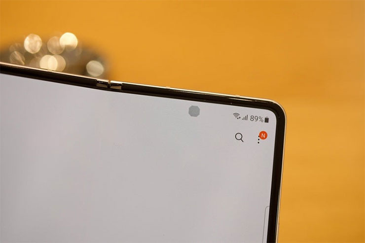 星粉想要!這五個期待在三星旗艦機看到的規格功能! - 阿祥的網路筆記本 目前三星手機只有 Galaxy Z Fold 系列使用螢幕下鏡頭設計