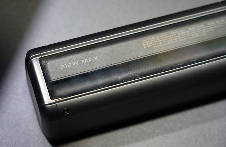 全新的 Xiaomi 行動電源 25000 212W 最高 212W 的總輸出功率