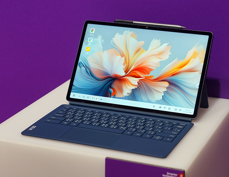 Lenovo AI Now 重新定義 AI PC!地端運行 AI 大模型,電競平板 Legion Tab 超吸睛! - 阿祥的網路筆記本 Yoga Tab Plus