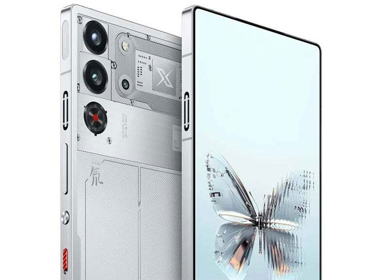 Android 手機將進入「大電量時代」!2025 年底前不少旗艦機將配置 7,000 mAh 電池! - 阿祥的網路筆記本 Red Magic 10 Pro 電競手機的電池容量就已經達到 7,050mAh 的大容量