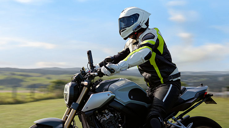 Insta360 X5 出色的防震能力與水平校正可確保動態拍攝效果清晰