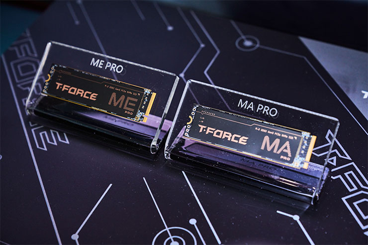 除了 T-FORCE ME PRO 系列，也有另一個 T-FORCE MA PRO 系列，採用的主控晶片不同。