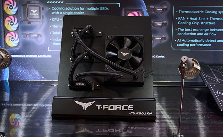 十銓也有針對多組 SSD 散熱的一體式散熱器設計。