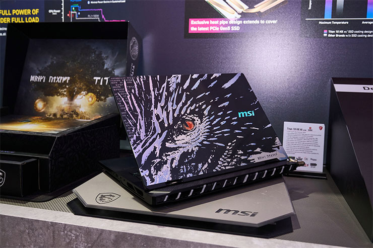 COMPUTEX 2025:微星全線新品全公開!6 大亮點一次看! - 阿祥的網路筆記本 Titan 18 HX Dragon Edition Norse Myth 的上蓋採用金屬蝕刻技術打造出具立體感的龍紋效果。