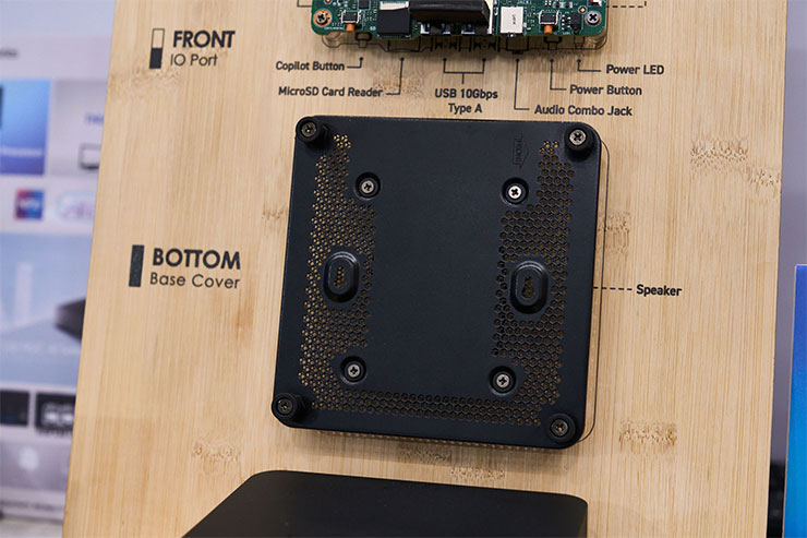 COMPUTEX 2025:微星全線新品全公開!6 大亮點一次看! - 阿祥的網路筆記本 Cubi NUC AI+ 也直接將揚器整合於機身之中。