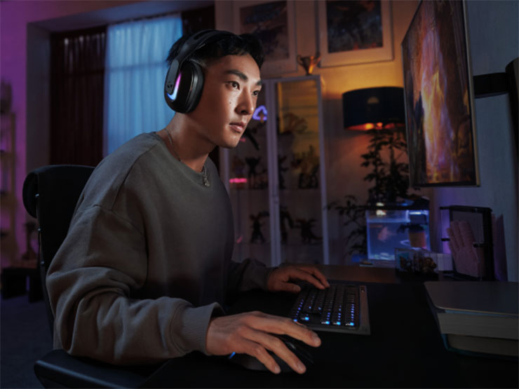 Logitech G G5 系列新「聲」力軍!G522 LIGHTSPEED 三模無線遊戲耳機潮酷登場! - 阿祥的網路筆記本 G522 LIGHTSPEED 高品質音效、三模連線、輕薄設計滿足全方位使用日常