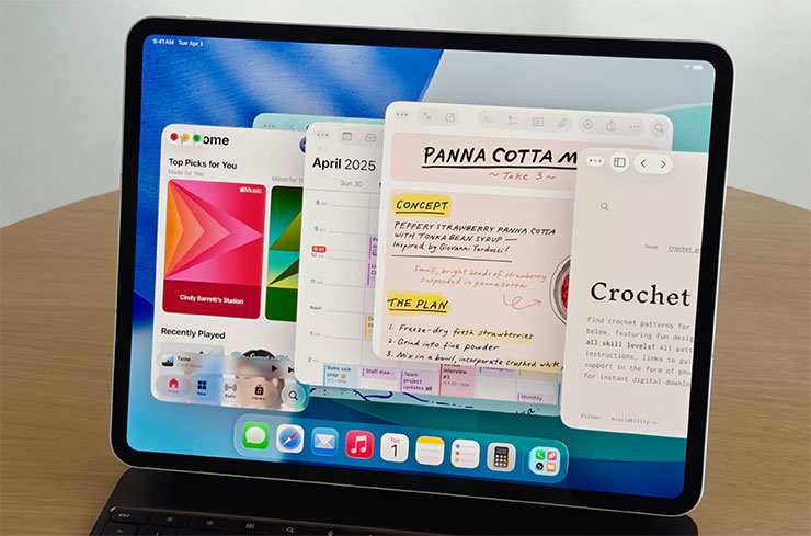 iPadOS 26 強調多工處理，視窗可自由調整，並加入按鈕可快速縮放與關閉