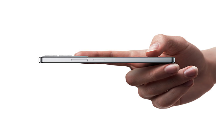 充一次用兩天!realme C71 配備 6300mAh 超大電量,更有防水與 AI 影像功能! - 阿祥的網路筆記本 realme C71採用僅7.79mm的超薄機身,結合輕羽設計美學,展現活潑優雅的輕盈質感。