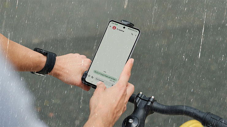 充一次用兩天!realme C71 配備 6300mAh 超大電量,更有防水與 AI 影像功能! - 阿祥的網路筆記本 realme C71全新升級「濕手觸控」技術,濕手、油手、戴手套或置於防水袋中,皆能流暢操作。