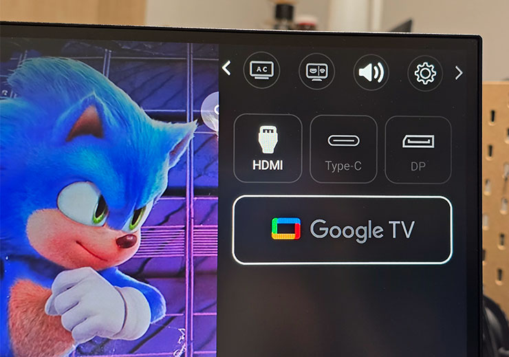 MSI Modern MD272UPSW 開箱實測:一台抵兩台~27 吋 4K 高畫質,內建 Google TV 輕鬆享受串流影音娛樂! - 阿祥的網路筆記本 此外,Modern MD272UPSW 中也有一個進階版的功能選單,除了訊源切換,也提供了快速顯示、多視角顯示、音效與設定選單的切換功能。