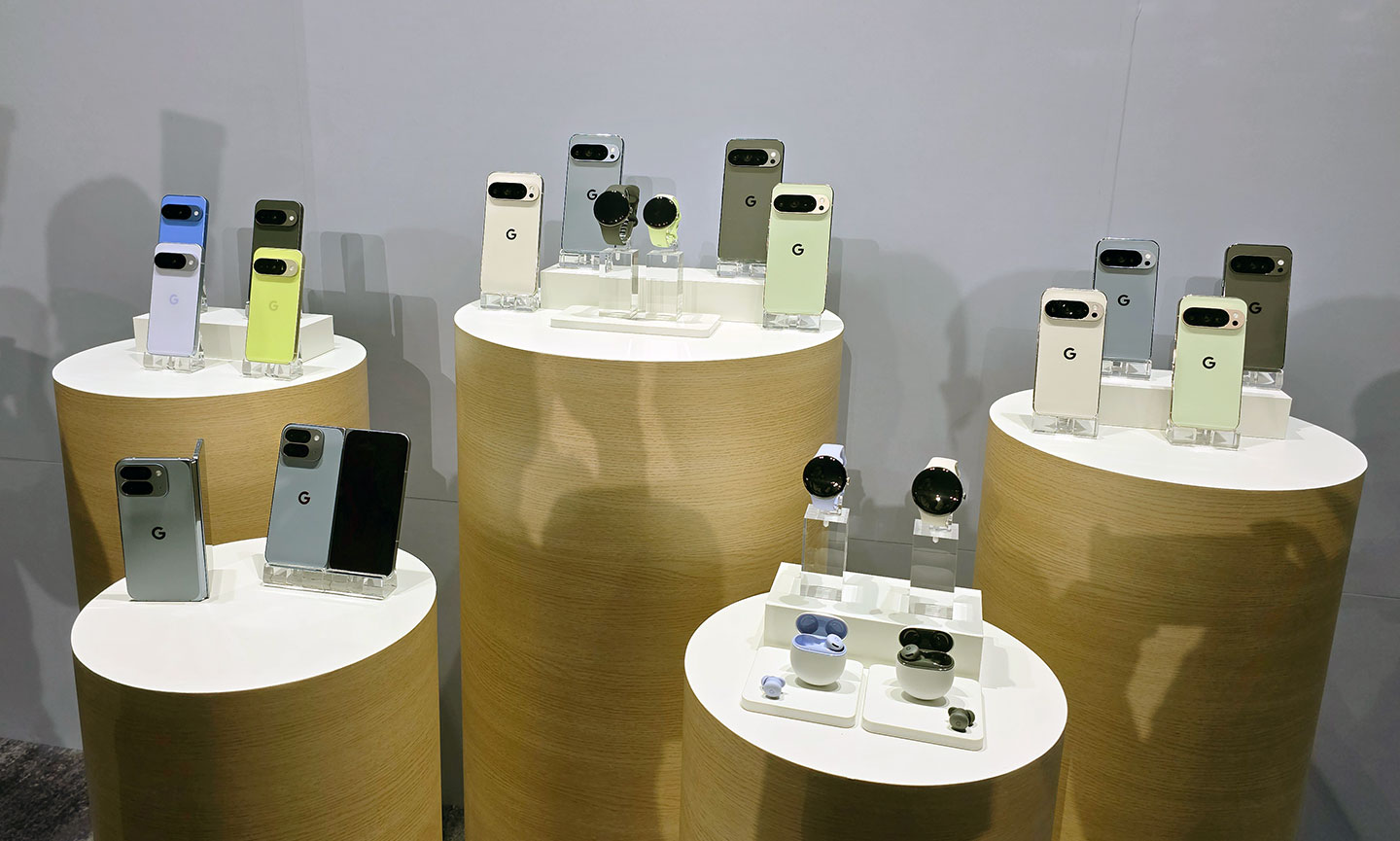 Google 在台推出 Pixel 10 系列、Pixel Watch 4 與 Pixel Buds 2a,8/28 後陸續上市 - 阿祥的網路筆記本 今日在台宣佈上市的 Google 全新 Pixel 新品一字排開