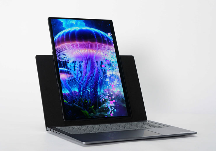 ThinkBook VertiFlex Concept 概念筆電為業界首款搭載14吋旋轉螢幕的機型，透過AI驅動，螢幕介面可於垂直與水平雙模式間無縫地順暢切換