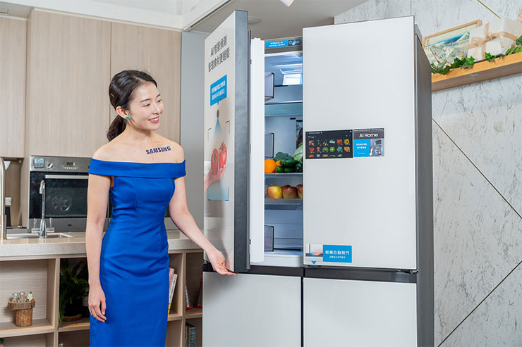 會說話的AI冰箱，Bespoke AI Hybrid四門旗艦冰箱正式登台！