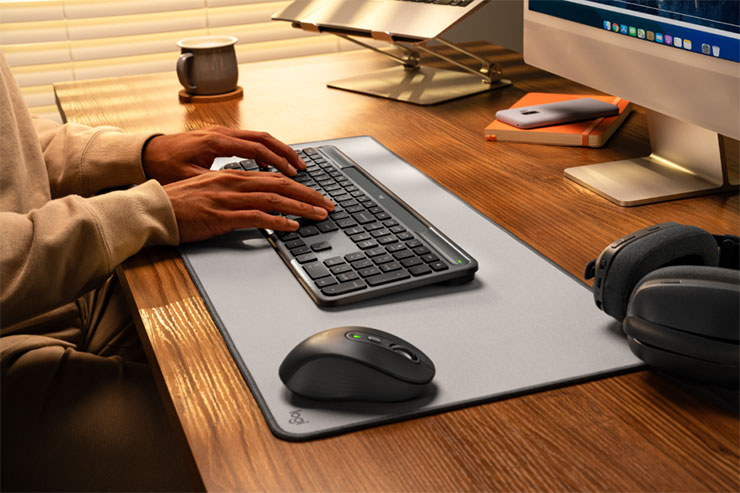 Signature Slim Solar+ K980 實現個人與企業環境高效與安全整合